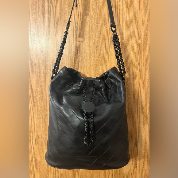 Aldo Chevron Stitched Bucket Bag - Picture 2 of 8